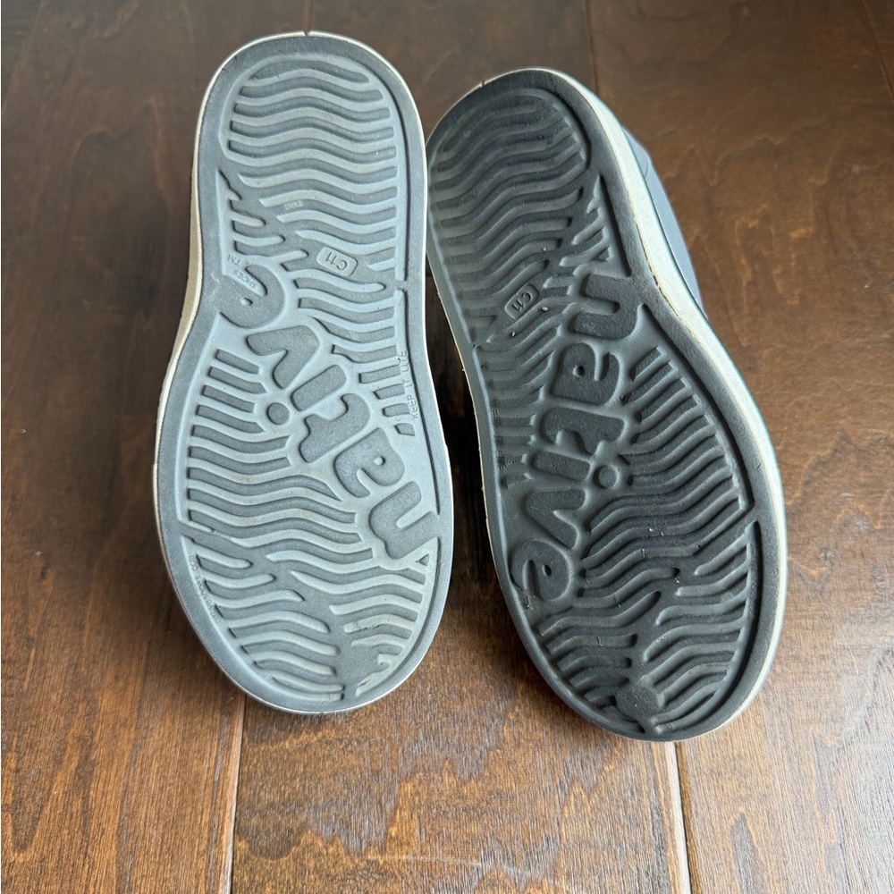 Native Kids Gray Shoes Miles Slip-On Sneakers - Picture 4 of 5
